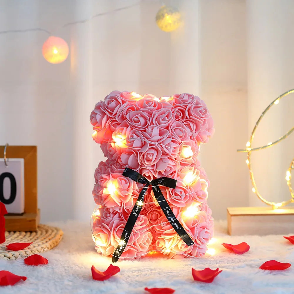 Urso de Rosas Luxo 25cm – Presente Romântico com Caixa 🌹🎁✨