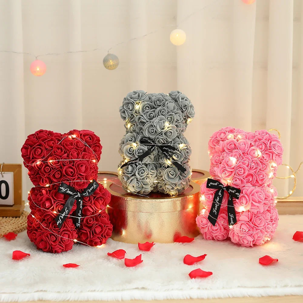 Urso de Rosas Luxo 25cm – Presente Romântico com Caixa 🌹🎁✨